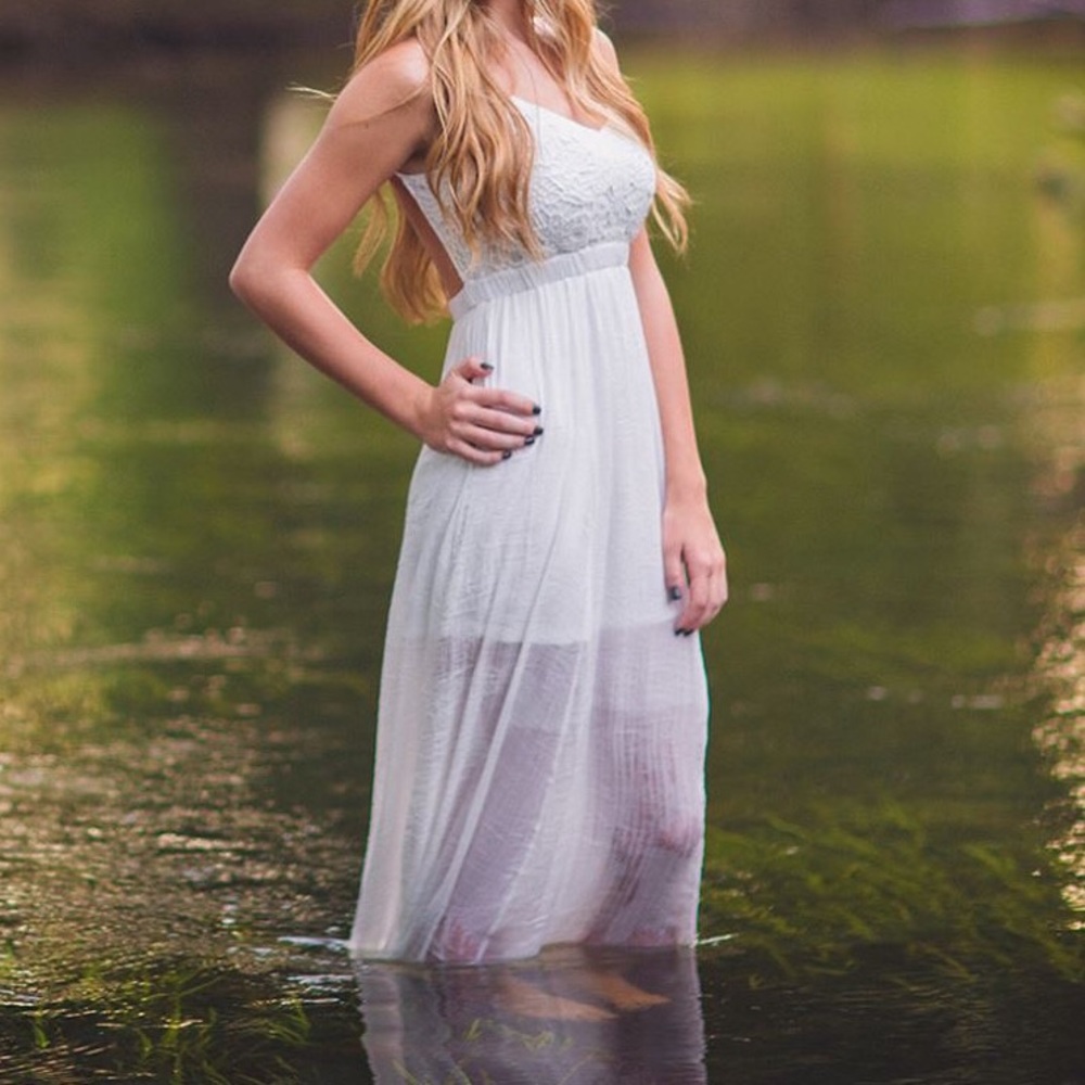 White backless maxi dress